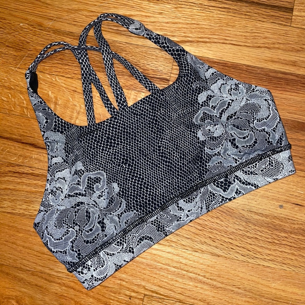 🛑SOLD🛑Lululemon sports bra
